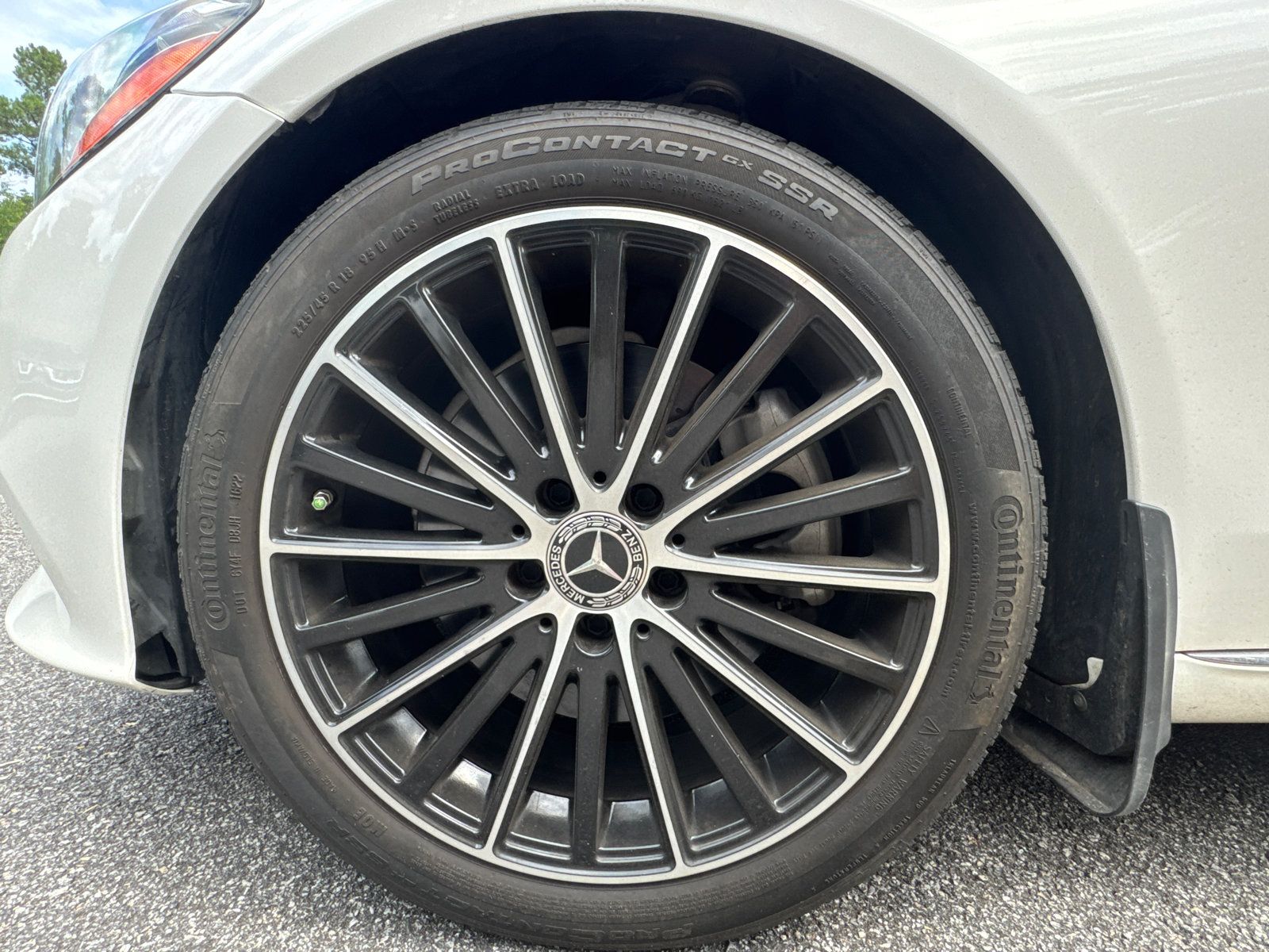 Used 2021 Mercedes-Benz C 300 Sedan image 11