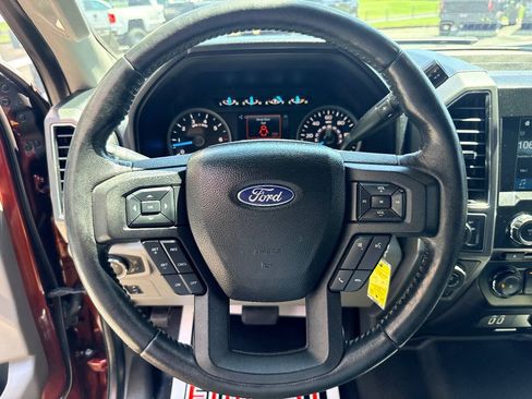 Used 2017 Ford F150 XLT w/ Equipment Group 302A Luxury RWD image 24