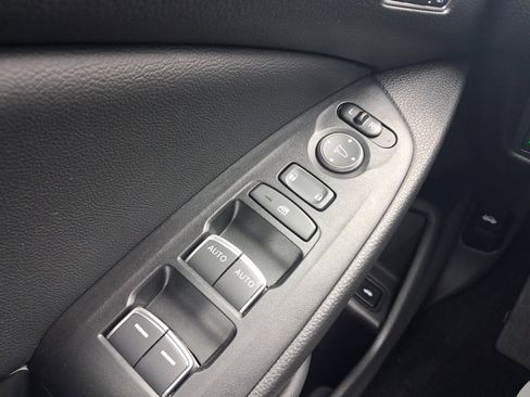 Used 2021 Honda Accord Touring image 13
