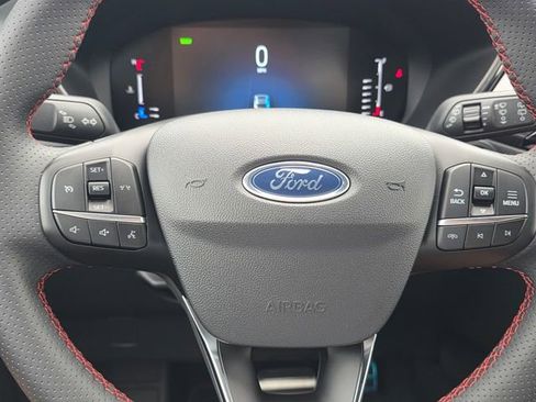 Used 2023 Ford Escape ST-Line w/ Equipment Group 301A image 27