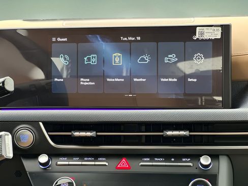 New 2025 Hyundai Sonata Limited image 16