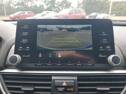 Certified 2020 Honda Accord LX image 30