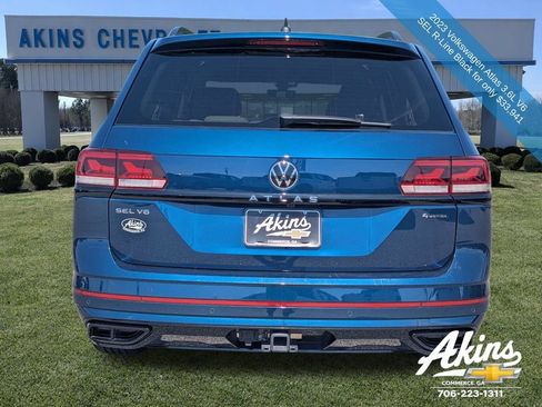 Used 2023 Volkswagen Atlas SEL R-Line AWD/4WD image 6