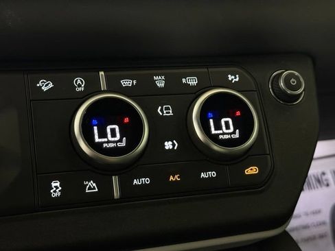 Used 2024 Land Rover Defender 110 S AWD/4WD image 34