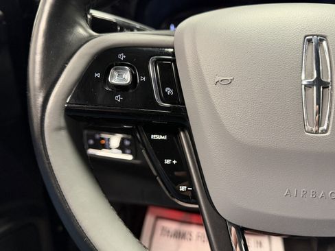 Used 2020 Lincoln Corsair Reserve w/ Equipment Group 201A image 21