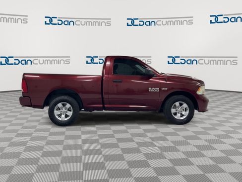 Used 2017 RAM 1500 Express RWD image 9