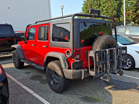 Used 2016 Jeep Wrangler Unlimited Sport AWD/4WD image 3
