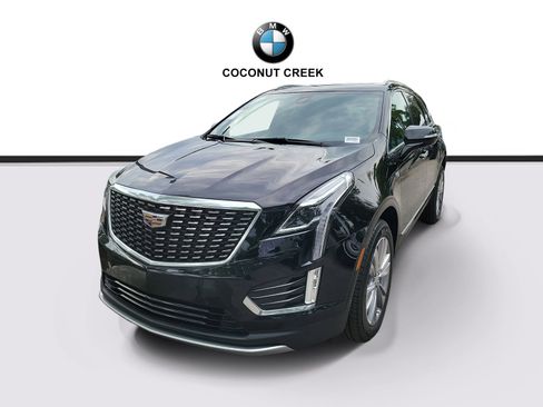 Used 2024 Cadillac XT5 Premium Luxury FWD image 2