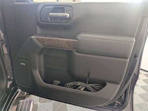 Used 2021 GMC Sierra 1500 Denali w/ Denali Ultimate Package image 35