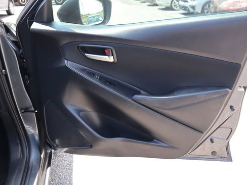Used 2020 Toyota Yaris LE FWD image 14
