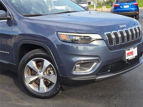 Certified 2021 Jeep Cherokee Limited w/ Mopar Interior Package image 2
