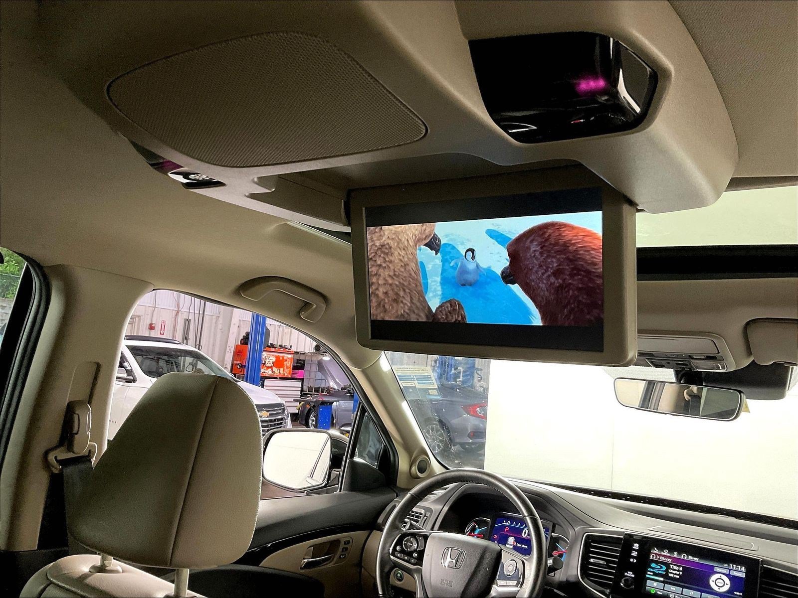 Used 2020 Honda Pilot Touring image 39
