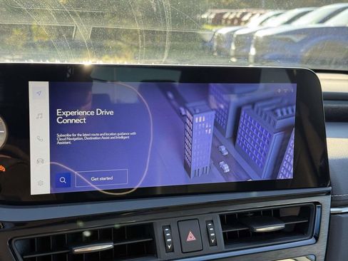 Used 2023 Lexus ES 350 Premium image 11