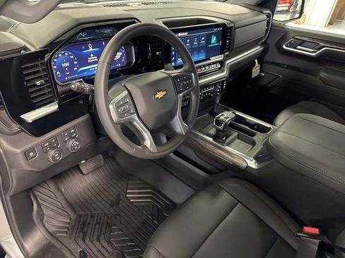 New 2026 Chevrolet Silverado 1500 LTZ w/ LTZ Convenience Package II AWD/4WD image 46