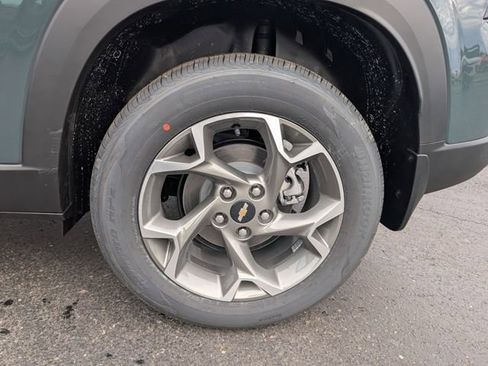 New 2026 Chevrolet Trax LT w/ Driver Confidence Package image 24