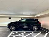 Used 2018 Porsche Cayenne image 2
