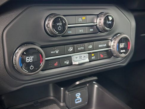 New 2025 Ford Bronco Big Bend image 34