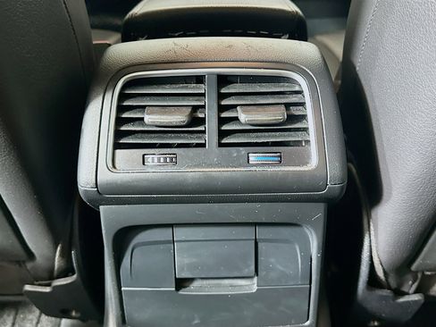 Used 2017 Audi Q5 2.0T Premium Plus w/ Technology Package AWD/4WD image 25