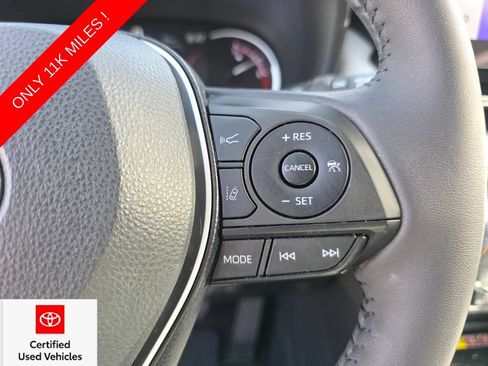 Used 2023 Toyota RAV4 XLE Premium FWD image 30