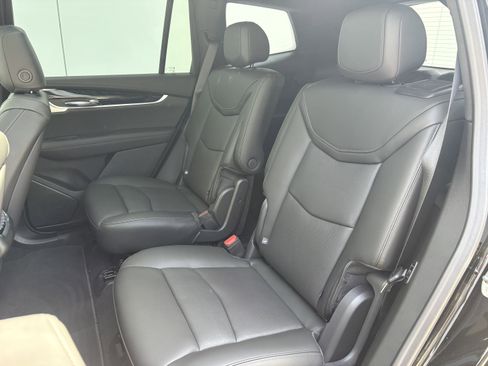 New 2025 Cadillac XT6 Premium Luxury w/ Technology Package image 13