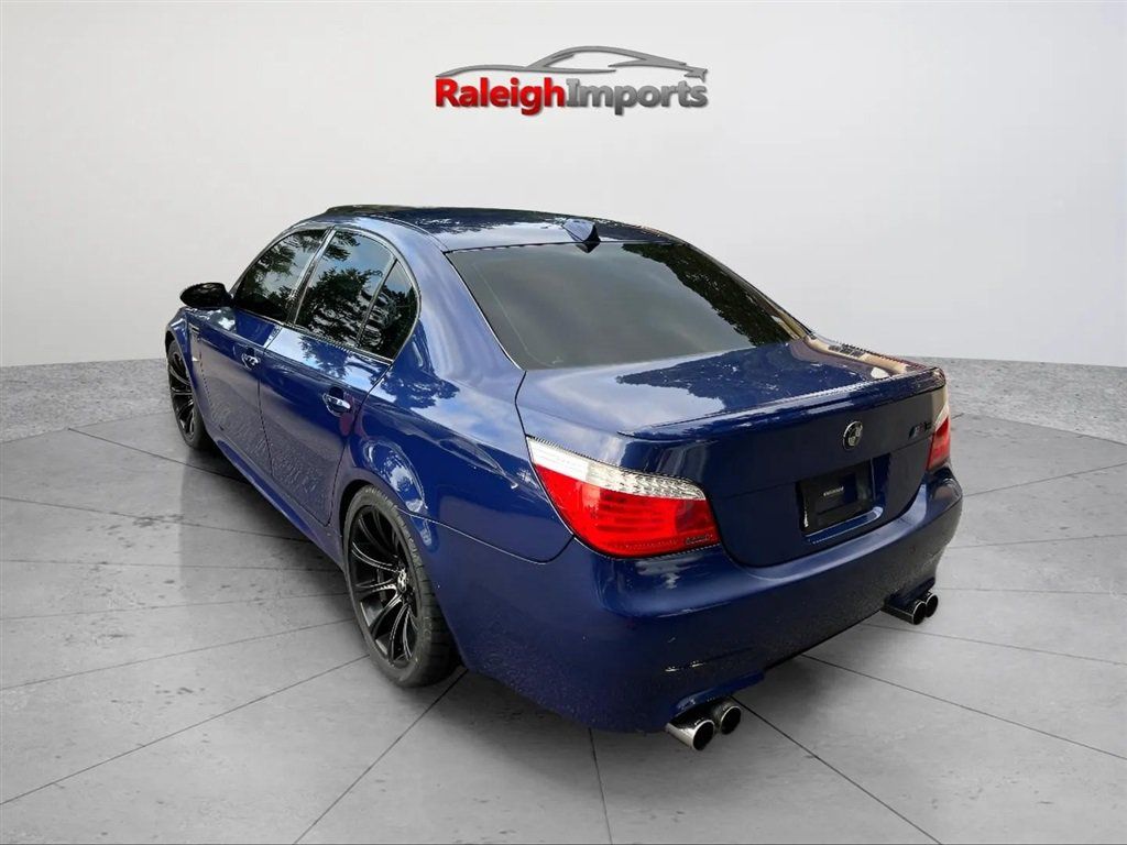 Used 2008 BMW M5 RWD image 9