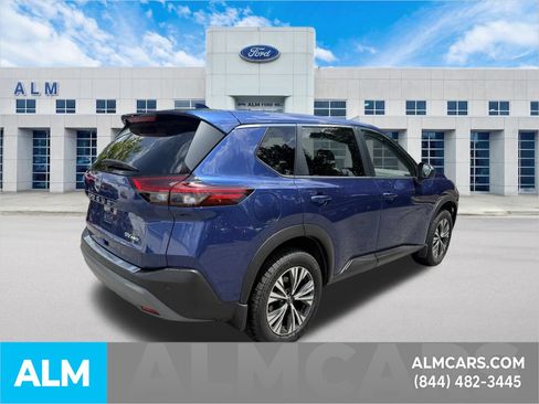 Used 2023 Nissan Rogue SV AWD/4WD image 5