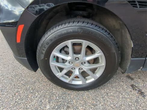 Used 2022 Chevrolet Equinox LT image 32