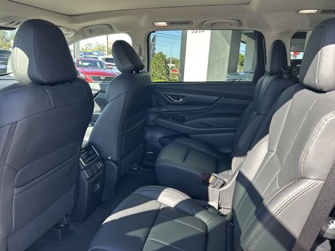 New 2026 Subaru Ascent Limited Bronze image 18