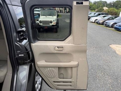 Used 2010 Honda Element LX image 13