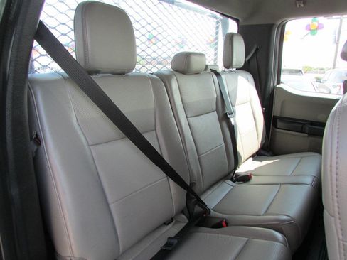 Used 2021 Ford F250 XL w/ Power Equipment Group RWD image 24