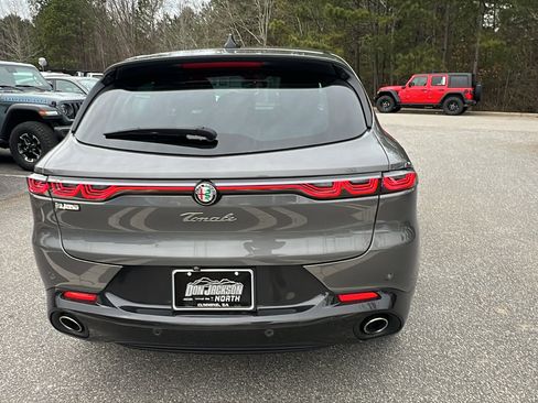 Used 2024 Alfa Romeo Tonale Veloce image 9