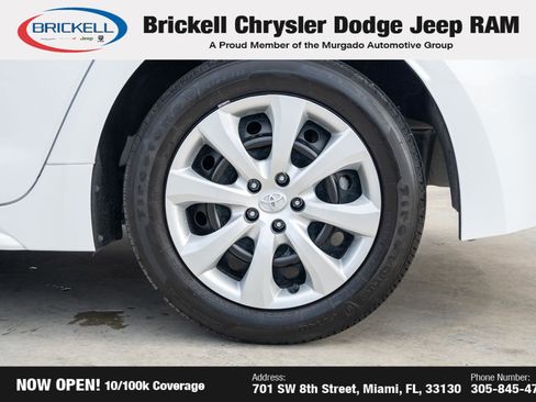 Used 2024 Toyota Corolla LE image 32