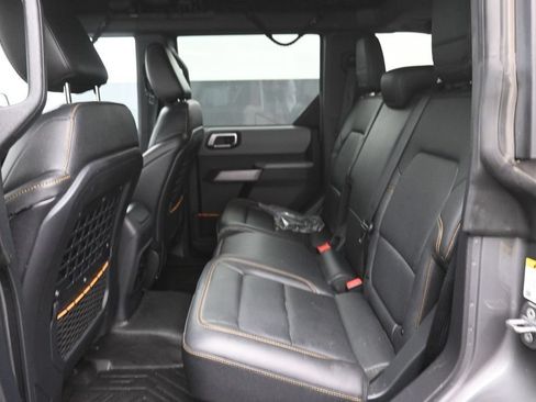 Used 2022 Ford Bronco Badlands AWD/4WD image 2