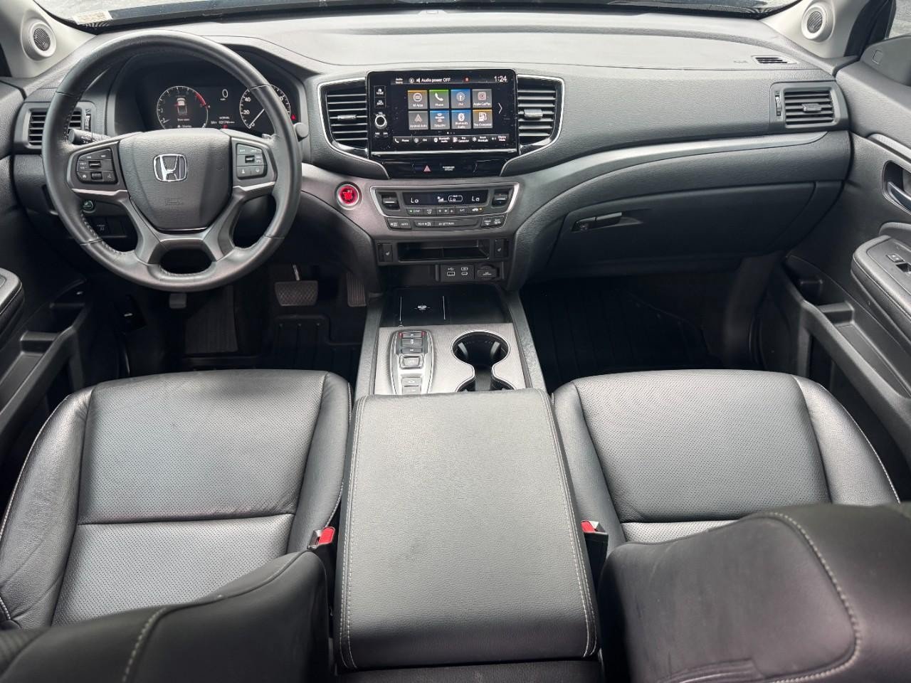Certified 2025 Honda Ridgeline RTL image 12
