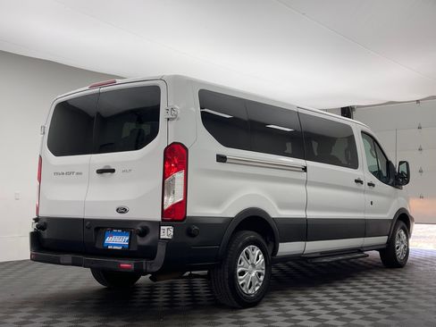 Used 2017 Ford Transit 350 XLT RWD image 7