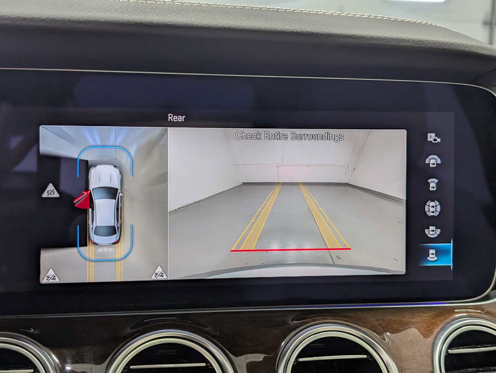 Certified 2022 Mercedes-Benz E 350 4MATIC Sedan image 29