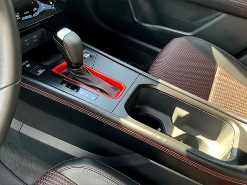 New 2025 Nissan Kicks SR image 9