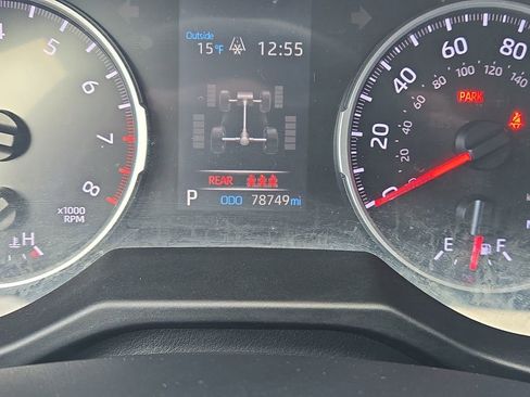 Used 2020 Toyota RAV4 LE image 16