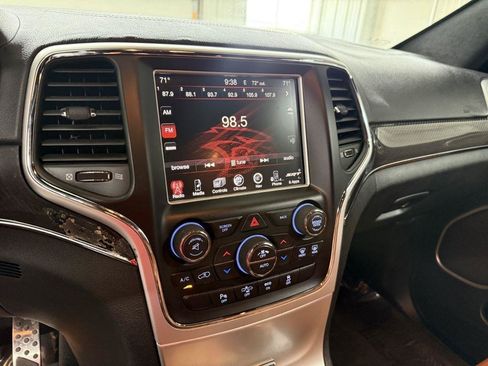 Used 2015 Jeep Grand Cherokee SRT AWD/4WD image 20