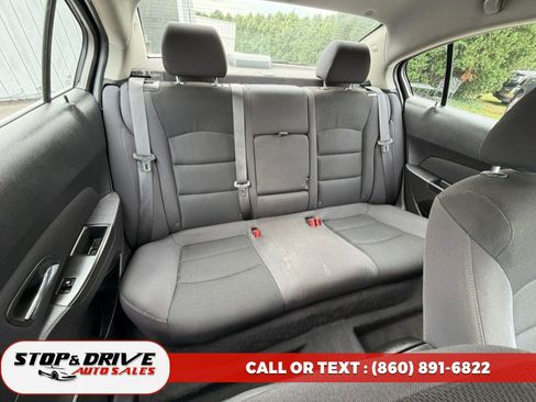 Used 2016 Chevrolet Cruze LT FWD image 15