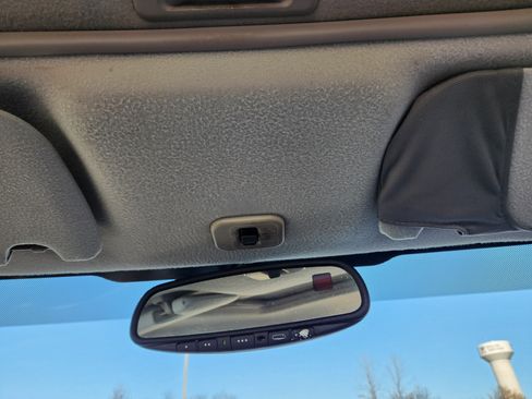 Used 2005 Dodge Stratus R/T w/ Leather Interior Group image 19