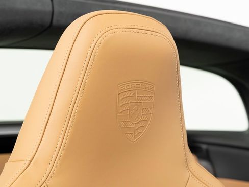 Certified 2026 Porsche 911 Targa 4 GTS AWD/4WD image 46
