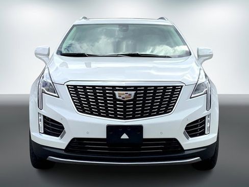 Used 2022 Cadillac XT5 Premium Luxury image 2