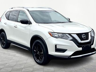 Used 2018 Nissan Rogue SV
