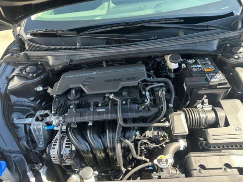 Used 2025 Kia K4 LXS image 30