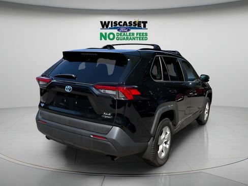 Used 2021 Toyota RAV4 XLE w/ Convenience Package AWD/4WD image 30