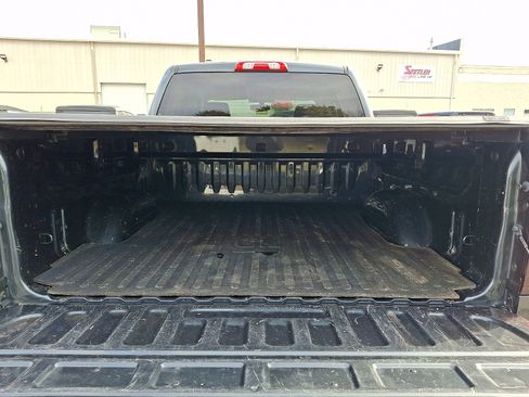 Used 2018 Chevrolet Silverado 1500 LT w/ All Star Edition image 30