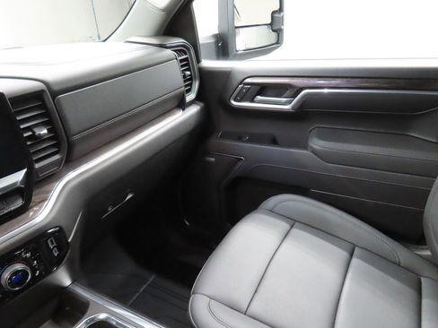 Used 2025 Chevrolet Silverado 1500 LTZ w/ Max Trailering Package AWD/4WD image 27