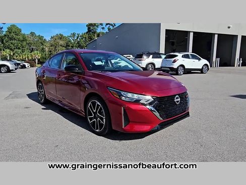 New 2025 Nissan Sentra SR image 17