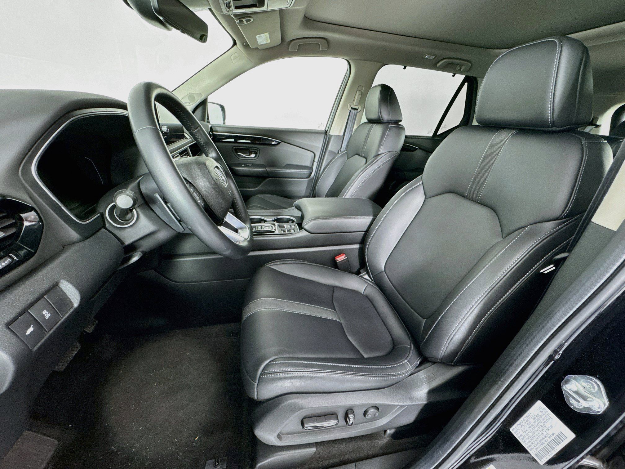 Certified 2024 Honda Pilot Touring image 22